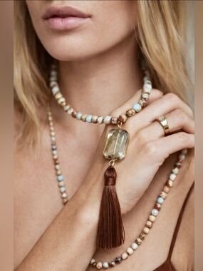 Elegant Beaded Necklace with Gold Accents